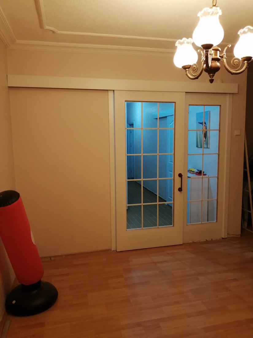 Camlı sürgülü ara kapı